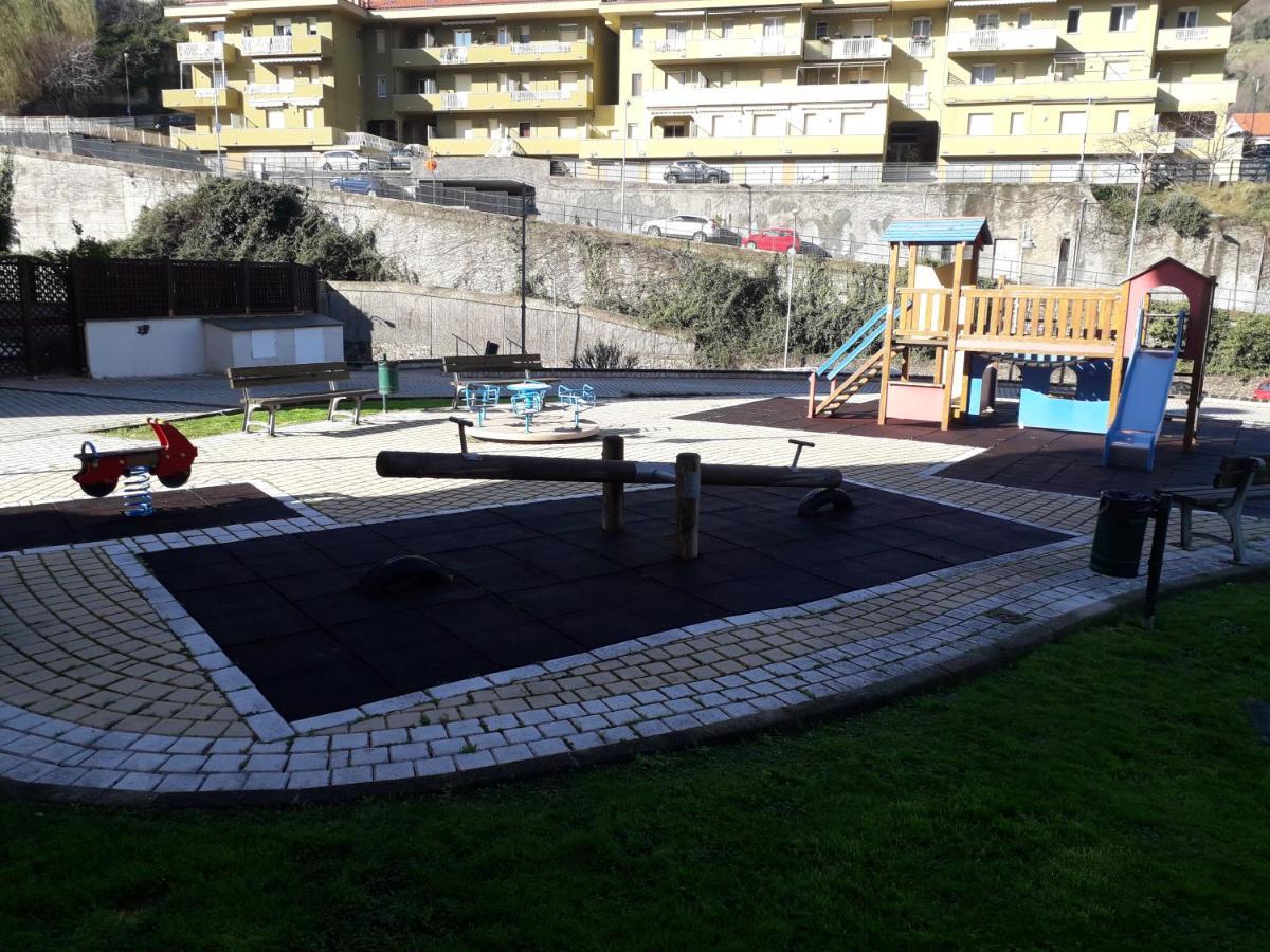 Appartamento Ristrutturato Con Terrazzo Varazze Exterior photo
